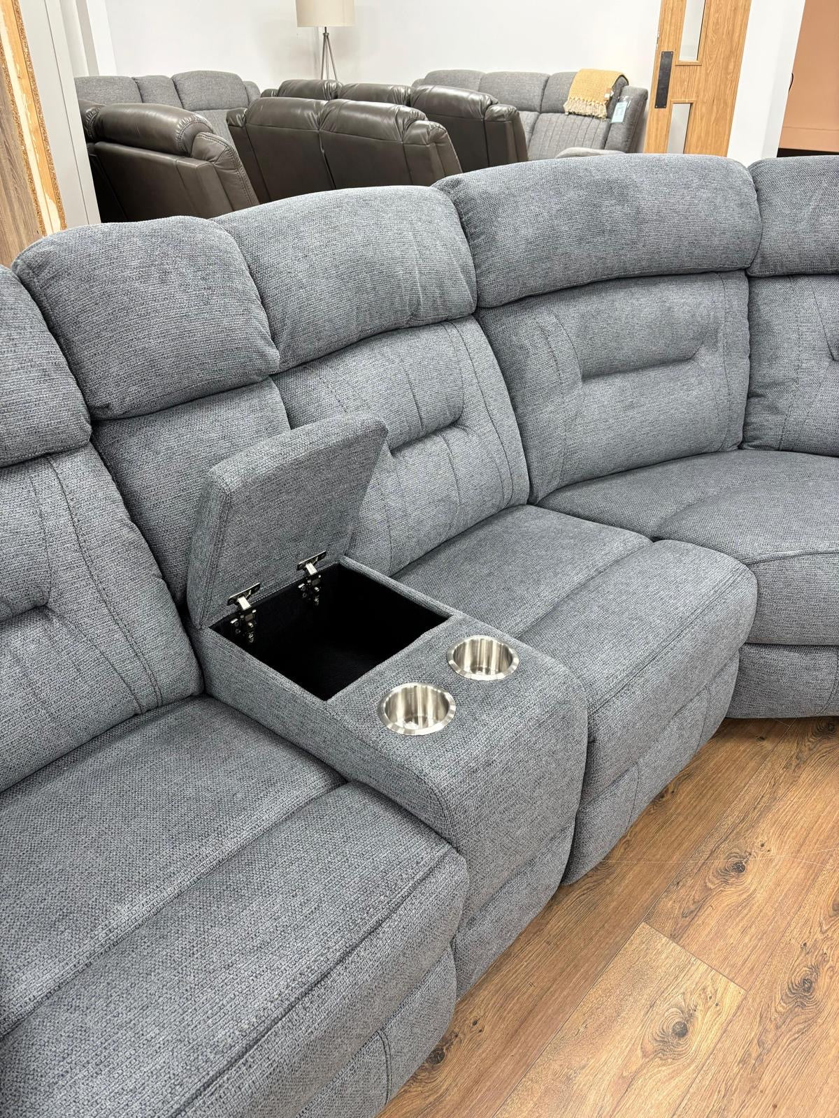 Novie Recliner Sofa Large Corner